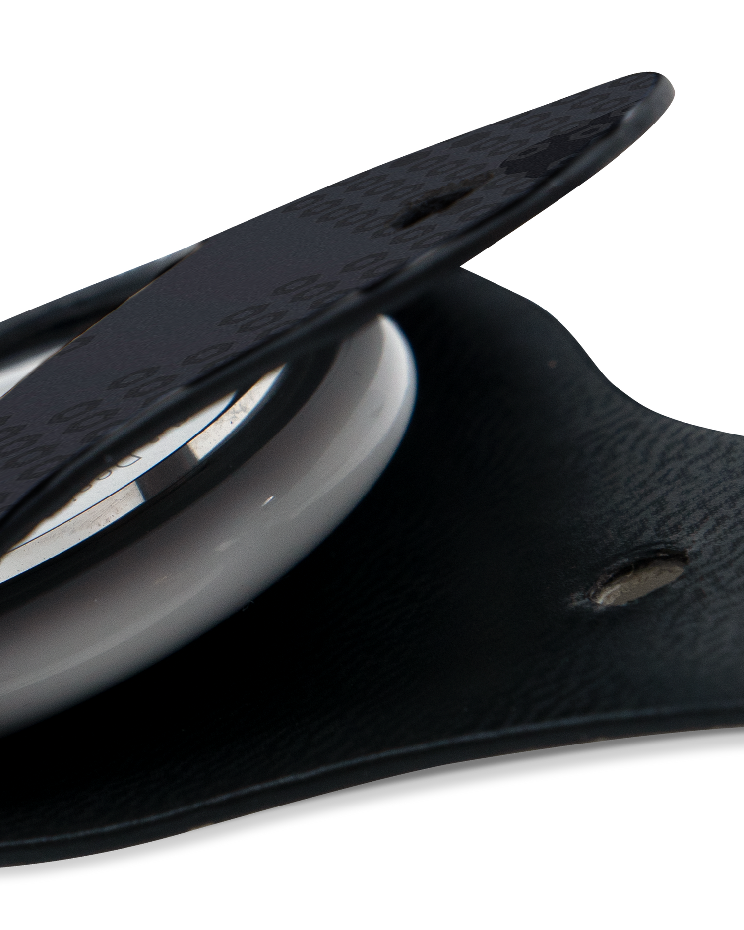 Close-Up: AirTag Holder with Spec Ops Dark Design