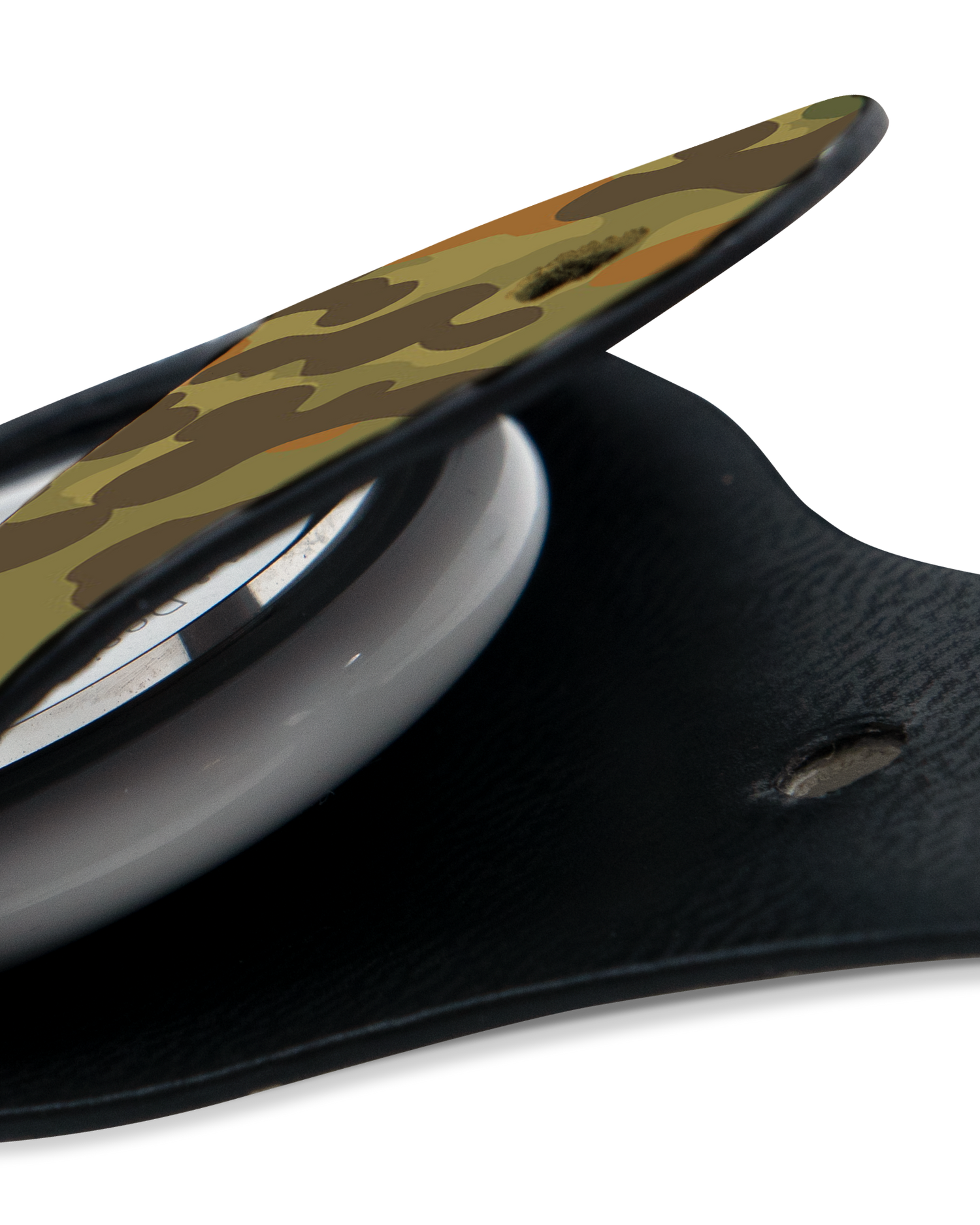 Close-Up: AirTag Holder with Spot Camo Design