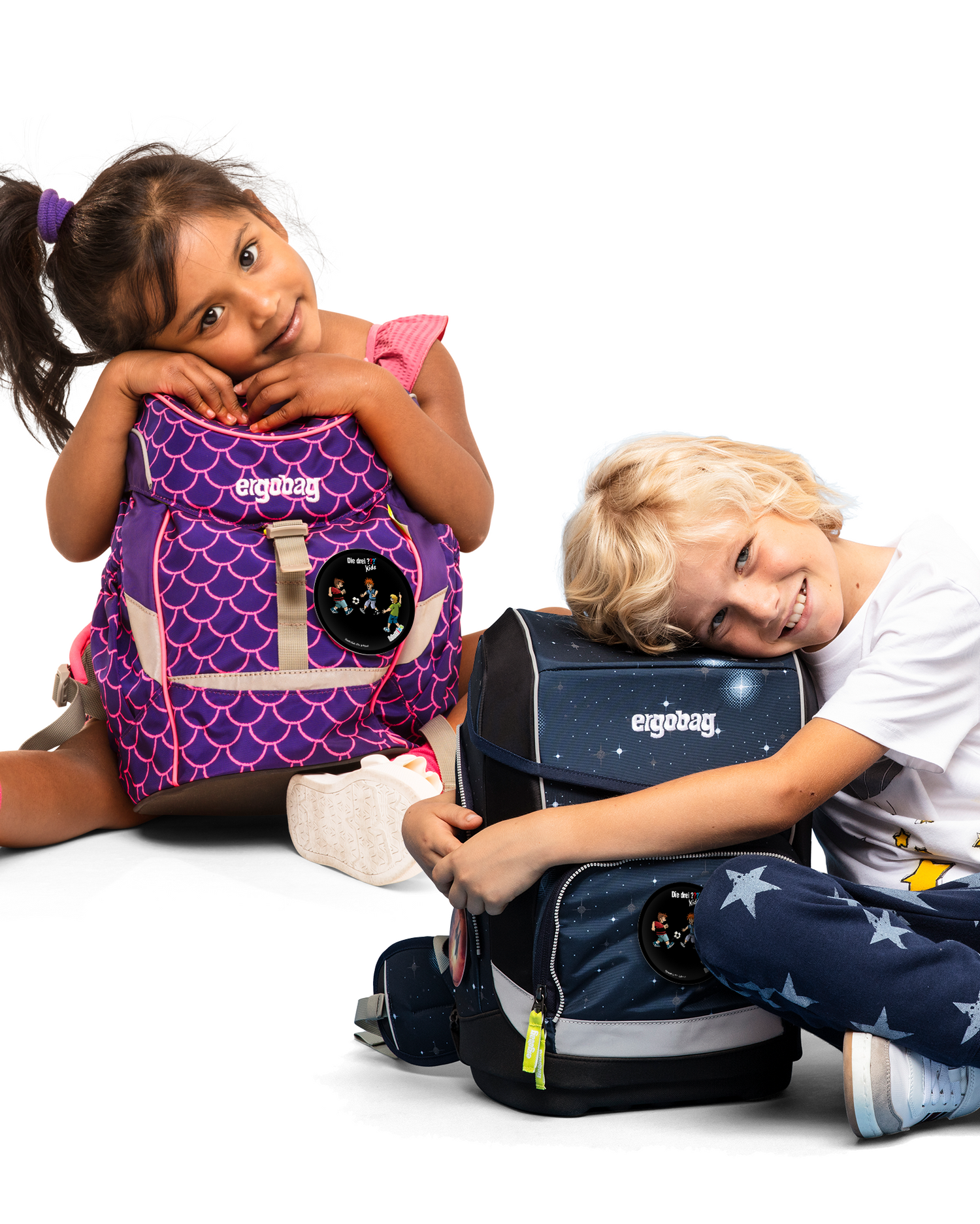 Die Drei Fragezeichen Fußball Klettie: Attached to childrens ergobag backpack