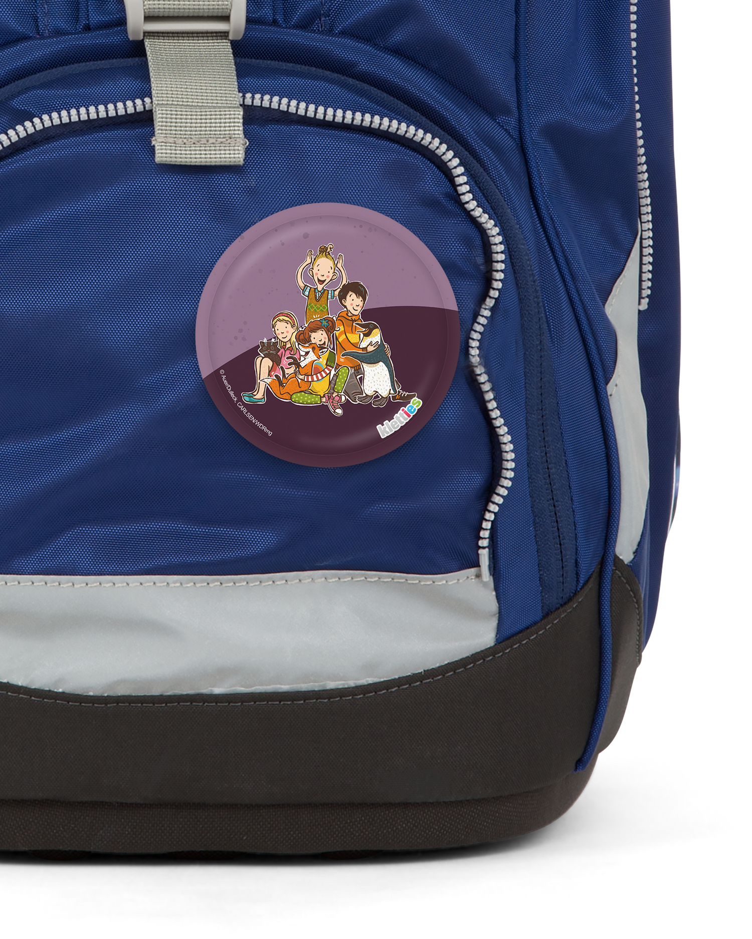 SdmT Beste Freunde Klettie: Detail shot on an ergobag backpack